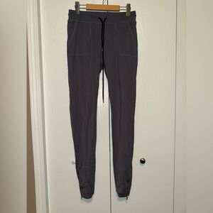 Zyia Active Dark Gray Peak Zipper Jogger Pants